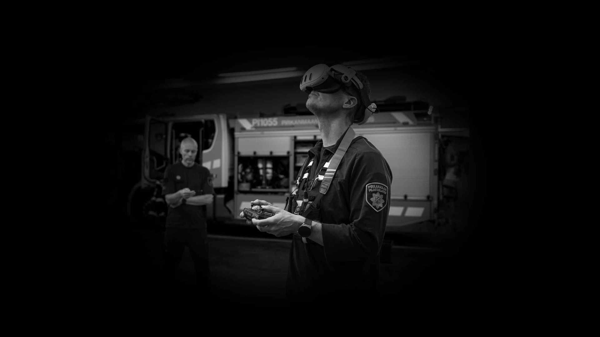 Master Drone Piloting with VR Simulation